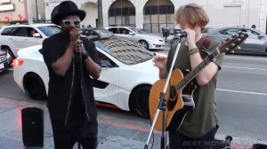 will.i.am спел с уличным музыкантом