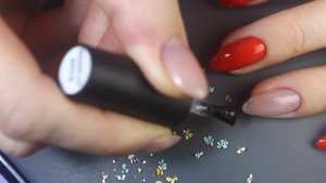 Быстрый маникюр с СУХОЦВЕТАМИ. Дизайн ногтей 2018: Сухие цветы под гель лаком. Стильный маникюр.