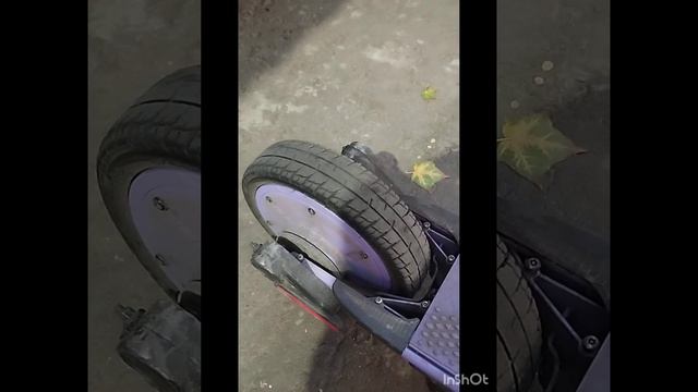 У самоката Юрент выломано заднее крыло
