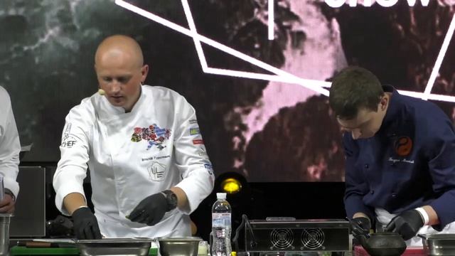 Спільний виступ Михайла Гросуляка та Віталія Гуралевича на Ukrainian Gastro Show 2019 смотреть онлайн