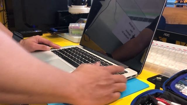 Macbook Pro Retina A1502 keyboard and trackpad unresponsive solution. смотреть онлайн