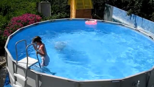 Бассейн смотреть онлайн