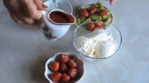 МОРОЖЕНОЕ с клубникой и киви