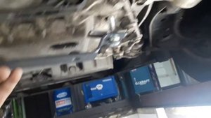 VW Caddy 1.9 TDI  2009г. Защита двигателя