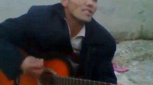 Казах на гитаре
