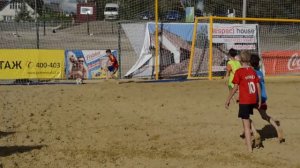 Первая детская тренировка по  пляжному футболу