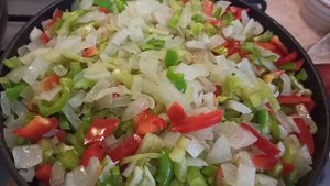 Гороховый суп в банке. Готовим заправку для горохового супа.