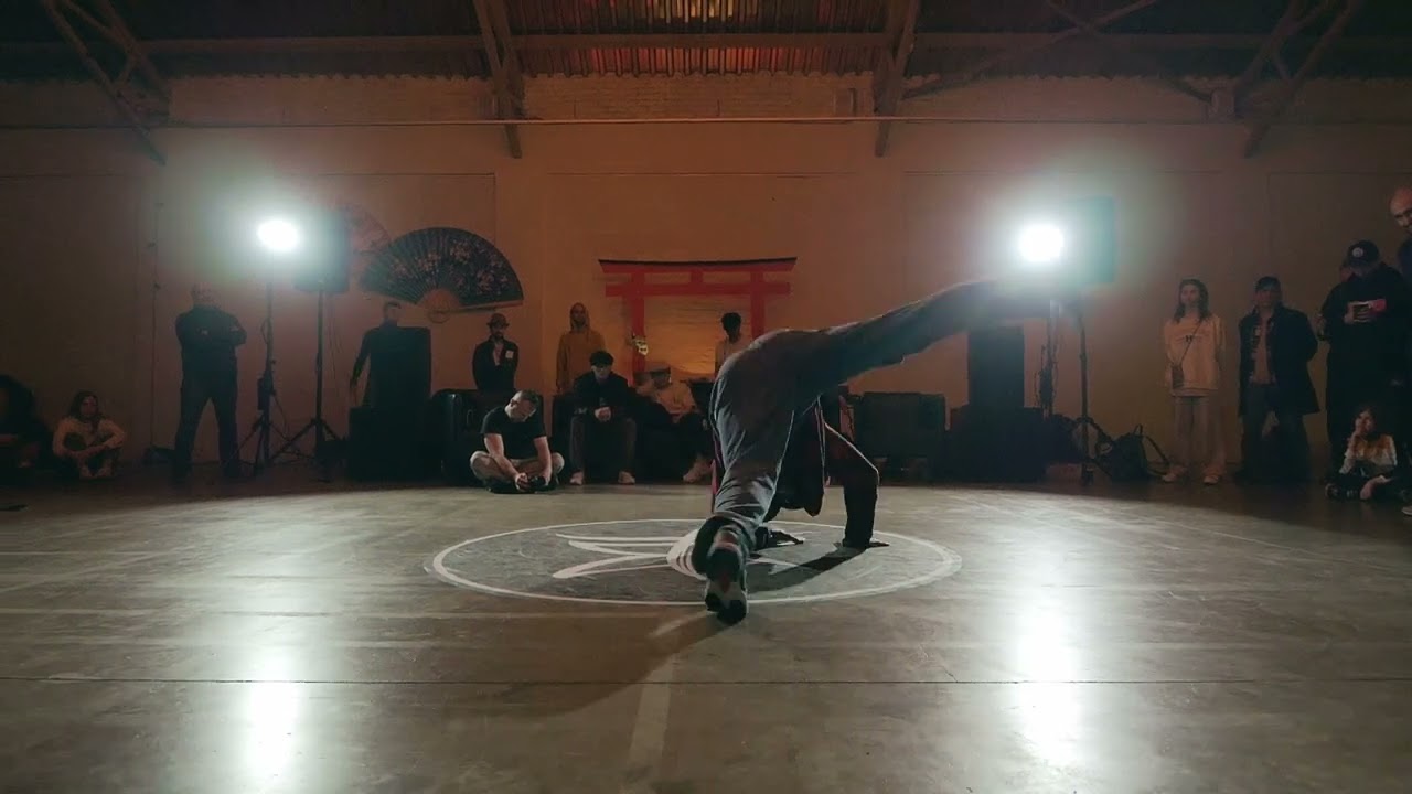 FOOT JUTSU 1x1 ↔ Osta vs Funky Shem ↔ 1'2 ↔ BREAK RAVE CYPHER #breakrave #bmvideo смотреть онлайн