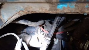 Как попасть в автомобиль если сел аккумулятор