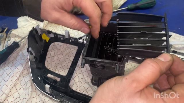 Развалился воздуховод дефлектор / KIA Sorento 3 смотреть онлайн