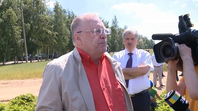 Подмосковная клубника самая лучшая! смотреть онлайн