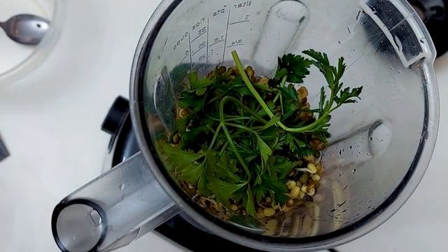 ХУМУС из Пророщенных бобов Маша! Не содержит глютен! Gluten-free HUMUS from sprouted mash beans! смотреть онлайн
