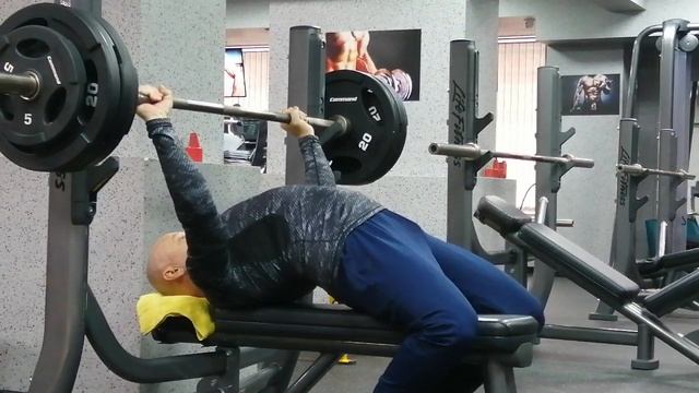 погнали дальше,следующая остановка-КМС(125) смотреть онлайн