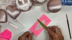 Как делать лепнину? Как и чем красить ?