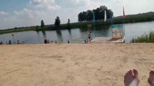 Влог купаемся на пляже (без купальников.)