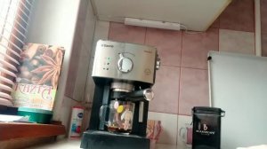 Обзор кофеварки Saeco poemia hd8325 ,рожковая капсульная