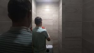 Как прорезать силикон в потайном люке под плитку и открыть люк