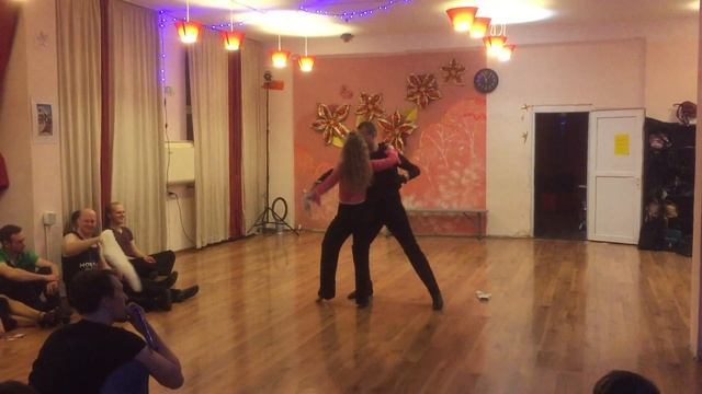 Хастл-вечеринка "Весна без сна". Joke-and-Jill. Миша и Аля. 2 танец смотреть онлайн