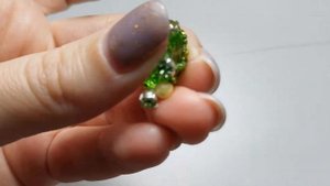 Earrings. Серьги из бисера, риволи и шатонов. Серьги мастер класс. Серьги своими руками. МК.
