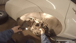 Убираем стук и люфт в суппортах на Санта Фе и Свифт.
