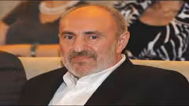 Akif İslamzadə Yalçın Rzazadə Flora Kərimova-Biz mehriban ailəyik смотреть онлайн