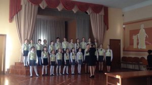 "Колыбельная" музыка и слова И. Брамс, исполняет хор "Веселые нотки"