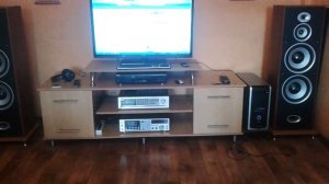 акустика ULTIMATE P1003 усилитель JVC A-X 40