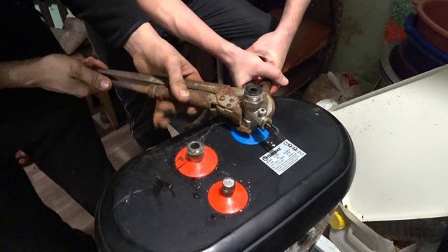 В ЖИЗНИ КАЖДОГО ИЗ НАС ТАКОЕ СЛУЧАЕТСЯ смотреть онлайн