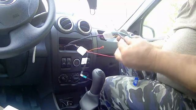 Лада Ларгус устанавливаем проигрыватель и динамики смотреть онлайн