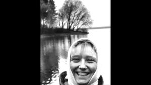 ЭЛЕГИЯ (СТУКНУ ПО КАРМАНУ - НЕ ЗВЕНИТ)