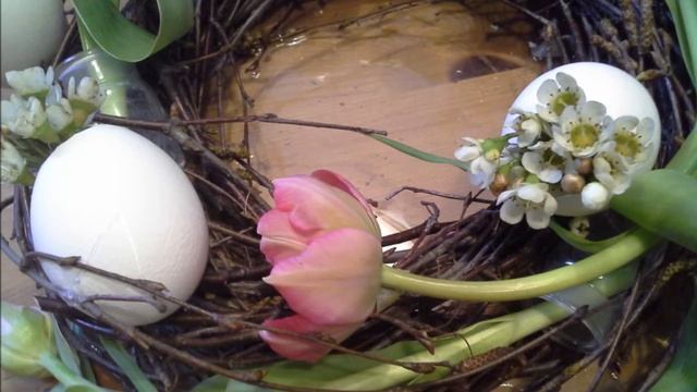 Пасхальный венок. Флористическая композиция смотреть онлайн