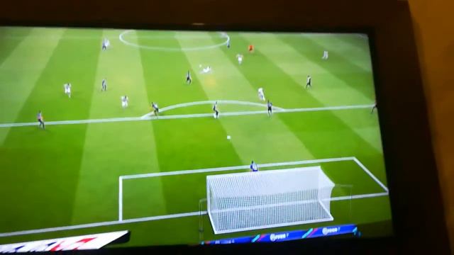 Amazing Fifa 19 bicycle goal by Vinicius Junior.