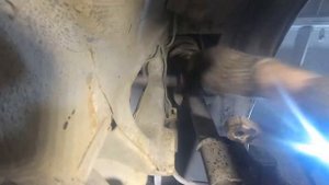 Opel. Corsa B. Замена рулевого наконечника.
