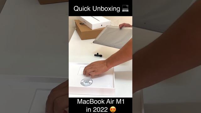 Quickly unbox the MacBook Air M1 2020 in 2022