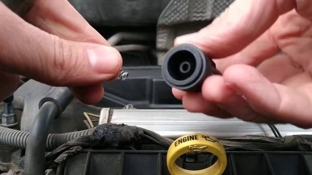 Dodge Caliber 2.4 Ignition Coil Caps Replacement Додж Калибер замена наконечников катушек зажигания
