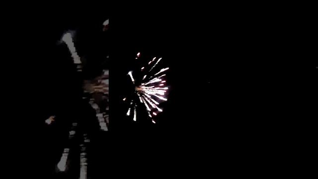 Салют в Донецке в честь дня Кировского района смотреть онлайн