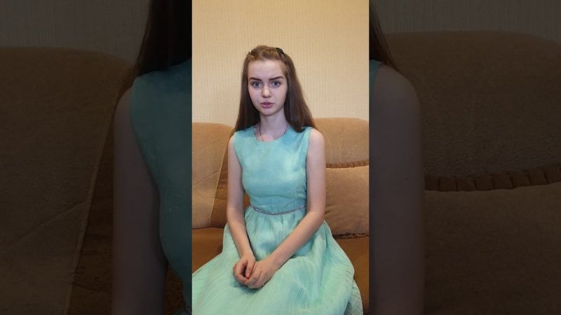 Читает Анастасия: Памятник