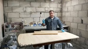 Покраска стола из массива