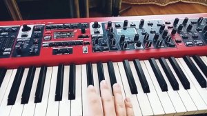 5 упражнений для развития техники на фортепиано