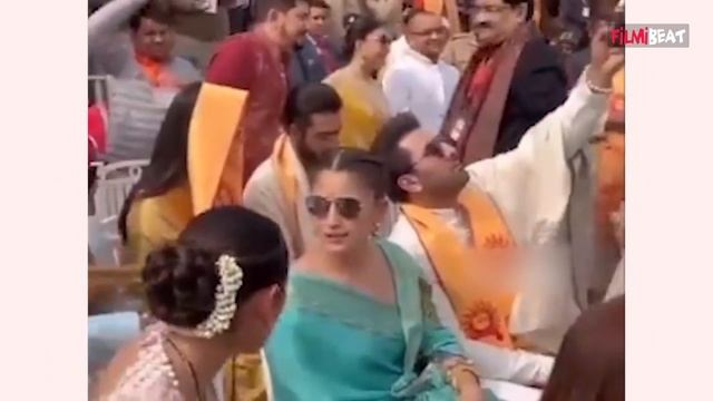 Ex-Gf Katrina Kaif के साथ Ranbir Kapoor ने ली चुपके से Selfie, Ram Mandir Inside Video में दिखा ये!