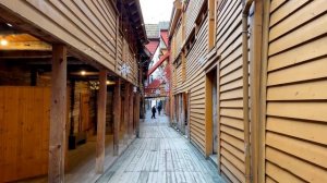 Bryggen in Bergen - City Walk, Norway 4k