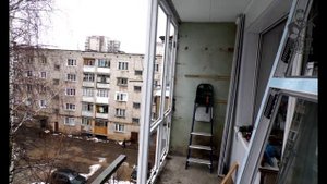 Замена деревянного холодного остекления лоджии на теплое панорамное. Установка лоджии. Лоджия ПВХ.