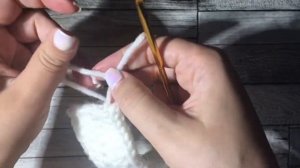 Вязаная крючком повязка на голову с ушками