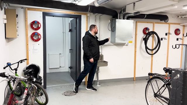 Как финны строят убежища в многоэтажных домах! смотреть онлайн