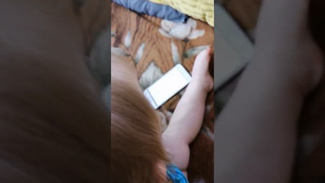 Ok Google. Ребенок говорит с гуглом