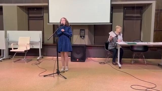 Little Red Riding Hood and the Wolf (by Roald Dahl) смотреть онлайн