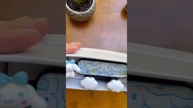 unboxing my Cinnamoroll phone holder! Link in description. #shorts #unboxing