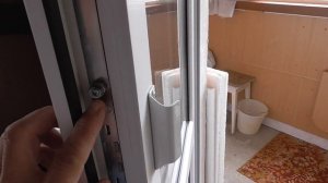 ОКНА И ДВЕРИ ПВХ. PVC windows. Ремонт ручки и балконной защёлки.