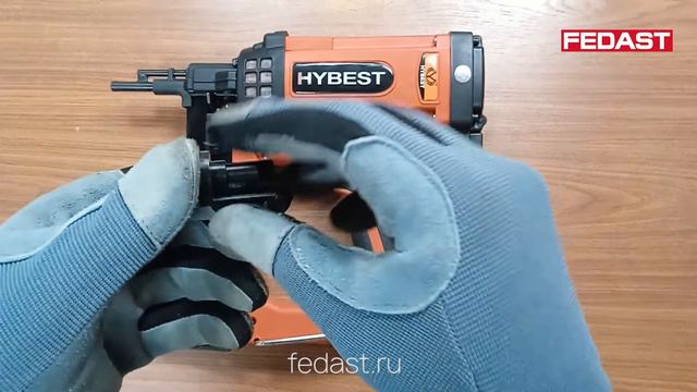 Сборка газового баллона для установки в газовый монтажный пистолет HYBEST смотреть онлайн