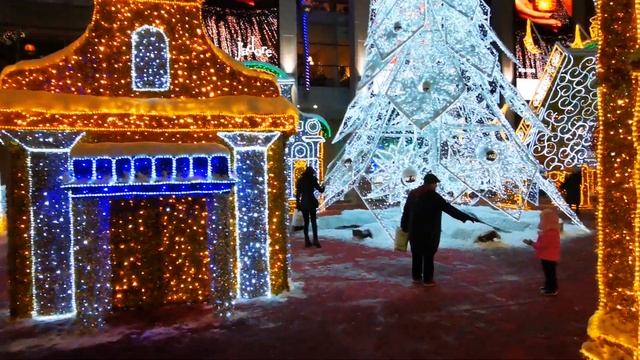 Новогодняя Москве 2022. Как украсили Москву к новому году. Куда сходить в Москве в новый год.